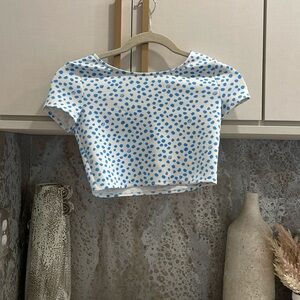 Very cute matching set from Lilly Pulitzer.